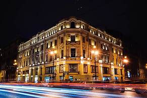 Premium Central Loft