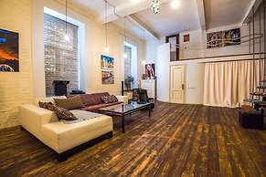 Premium Central Loft