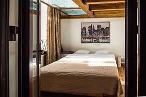 Premium Central Loft