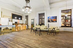 Premium Central Loft