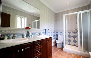 1128 Villa Andrea Sol