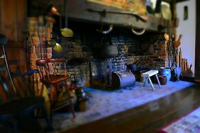 Daniels House Inn