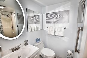 0607 Waters Edge Resort 1 Bedroom Condo by Redawning