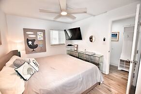 0607 Waters Edge Resort 1 Bedroom Condo by Redawning