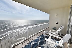1201 Waters Edge Resort 3 Bedroom Condo by RedAwning