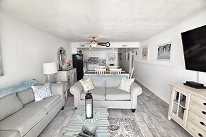 1201 Waters Edge Resort 3 Bedroom Condo by RedAwning