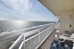 1201 Waters Edge Resort 3 Bedroom Condo by RedAwning