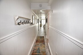 1201 Waters Edge Resort 3 Bedroom Condo by RedAwning