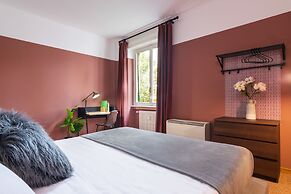 2 Bedrooms Apartment in the City Center