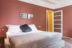 2 Bedrooms Apartment in the City Center