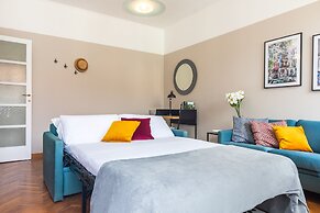 2 Bedrooms Apartment in the City Center