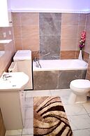 Lorabel Apartmanház Hévíz