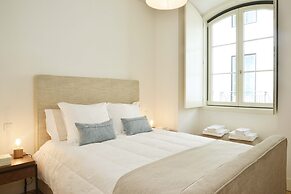 Trendy Chic Apartment