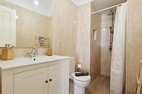 Amazing Grace Apartment