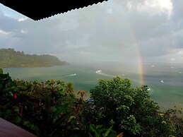 Cotingas Ocean View