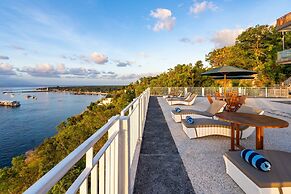 Samuh Sunset Nusa Penida by Pramana Villas