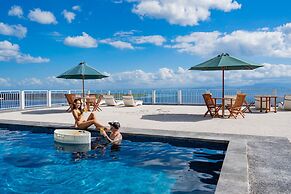 Samuh Sunset Nusa Penida by Pramana Villas