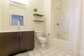 Peachtree Apartments by Avalon Suites