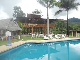 Hotel Paraiso Inn