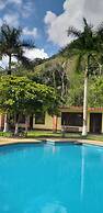 Hotel Paraiso Inn