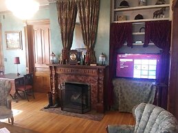 Historic Victorian Inn