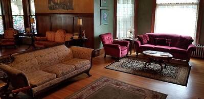 Historic Victorian Inn