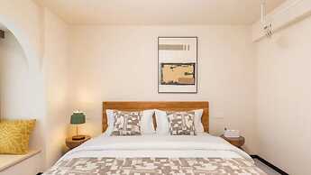 Guangzhou He She Art Apartment