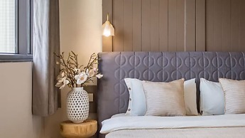 Guangzhou He She Art Apartment