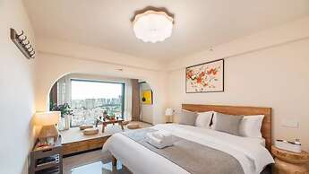 Guangzhou He She Art Apartment