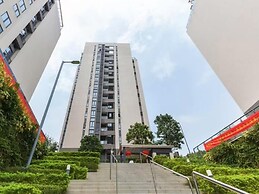 Guangzhou He She Art Apartment