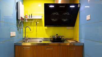 Guangzhou He She Art Apartment