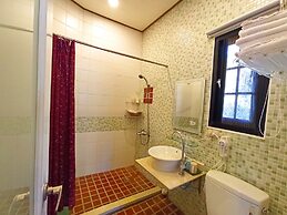 Nuowei Senlin Cottage