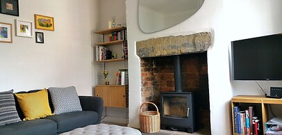 Heritage Millworkers Cosy Cottage