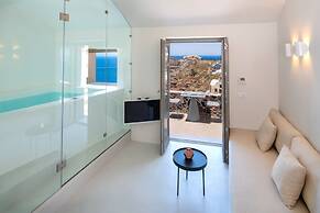 Old Castle Oia - Adults Only