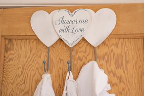 Contemporary Bright House 20 Min To Manc