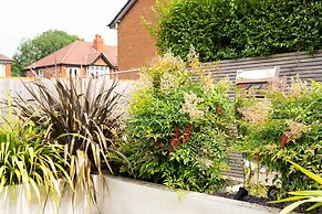 Contemporary Bright House 20 Min To Manc