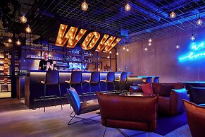 Me and All Hotel Kiel, by Hyatt