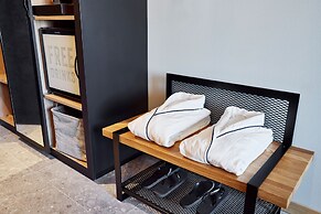 Me and All Hotel Kiel, by Hyatt