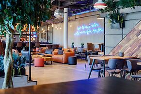 Me and All Hotel Kiel, by Hyatt