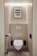 Me and All Hotel Kiel, by Hyatt