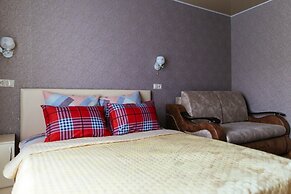 Mini-Hotel Uyut on Belovezhskaya