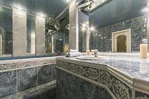 Stylish Apartment Close ot the Opera