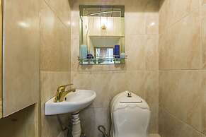 Stylish Apartment Close ot the Opera