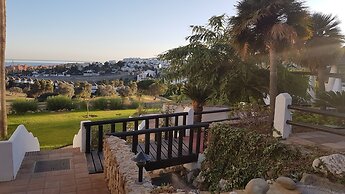 Modern Duquesa 2 Bed,outstanding View of Sea/golf