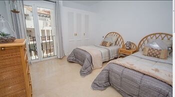 Modern Duquesa 2 Bed,outstanding View of Sea/golf