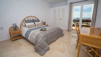 Modern Duquesa 2 Bed,outstanding View of Sea/golf