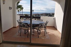 Modern Duquesa 2 Bed,outstanding View of Sea/golf