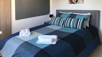 Metro Court Apartments