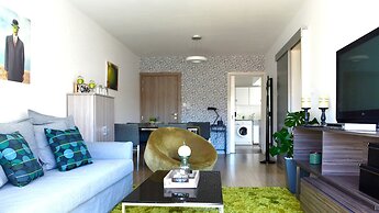 Metro Court Apartments