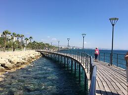 Metro Court Apartments